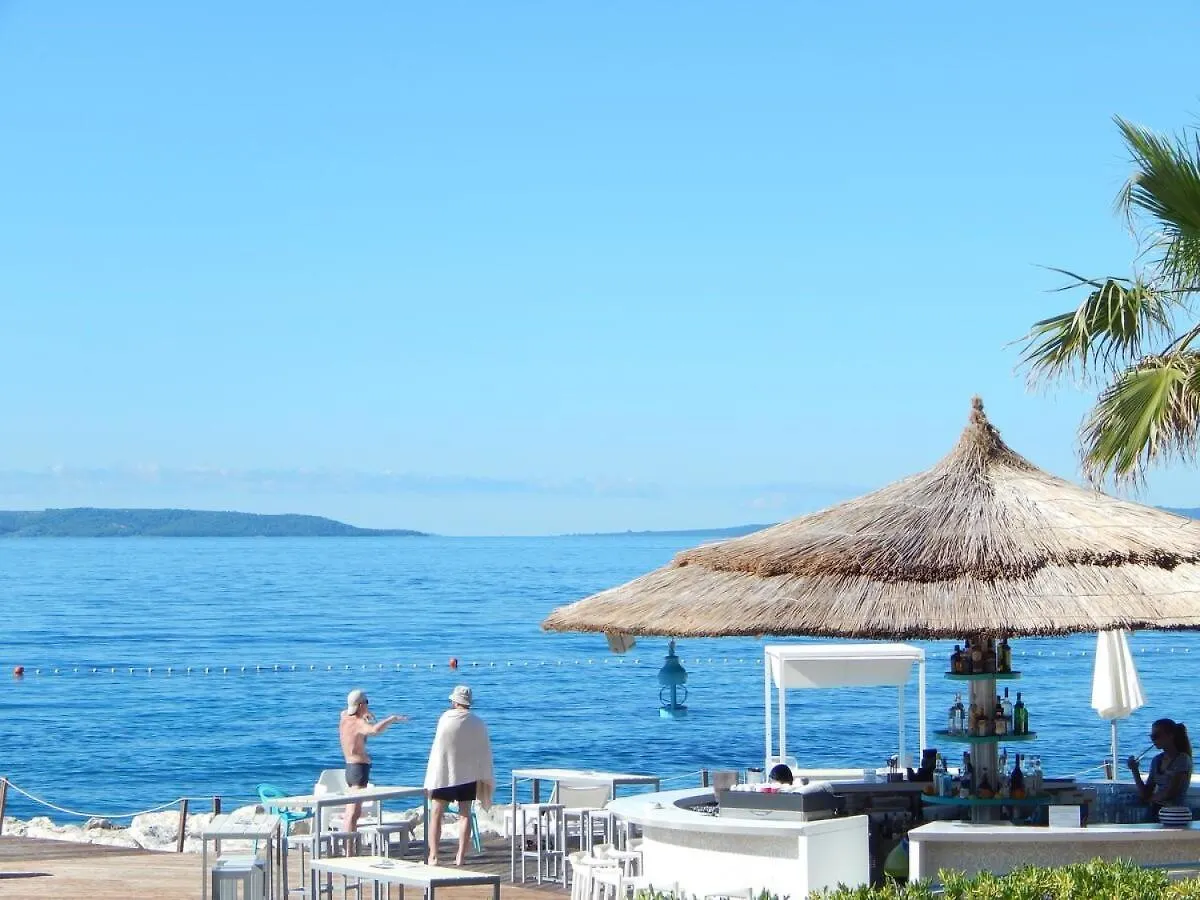 Sea View Apartment Ema Split