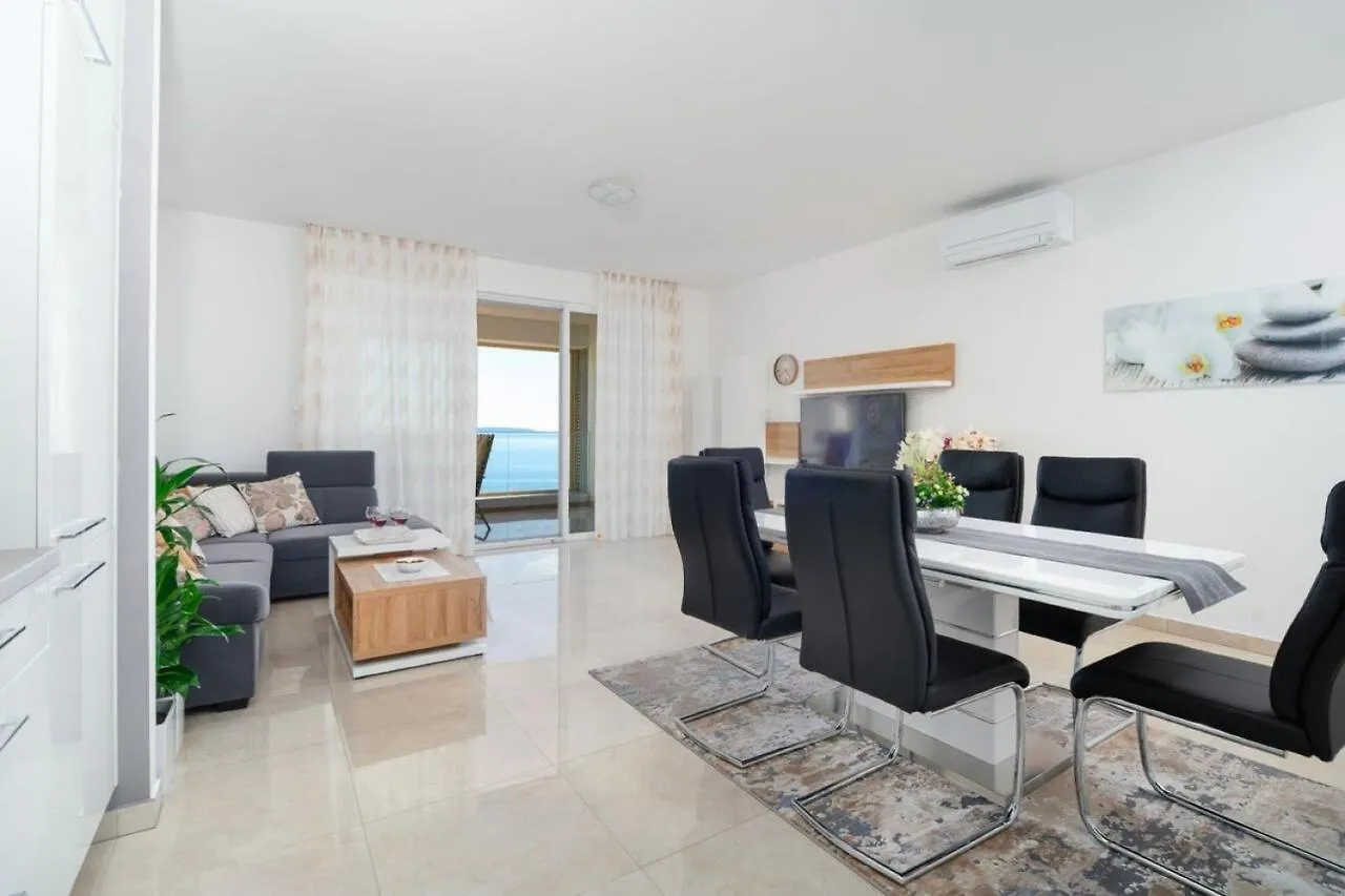 Sea View Apartment Ema Split Croatia